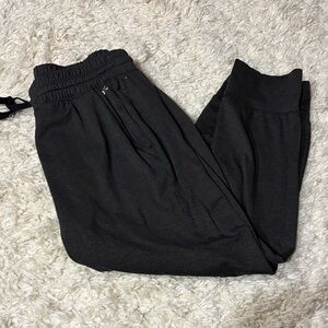 DSG capri Jogger Pants